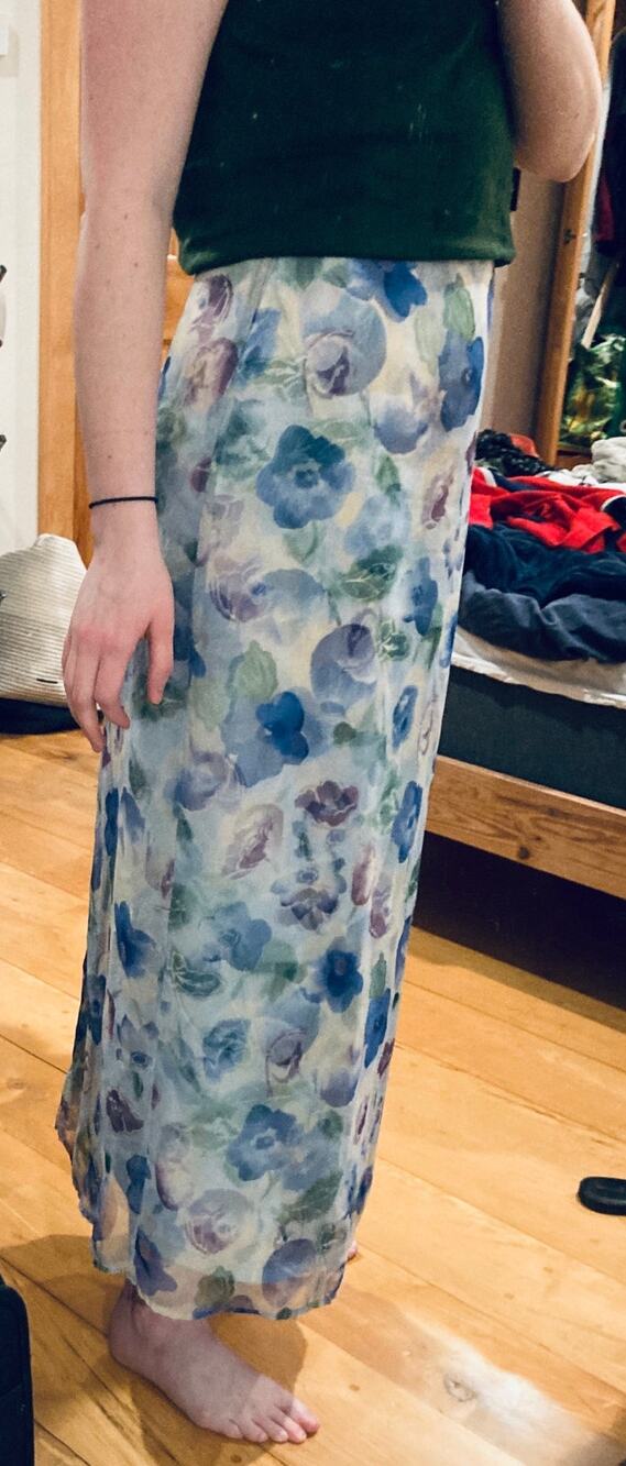 VTG Womens White & Blue Sheer Floral Maxi Skirt XS Fairy Cottage Ethereal Y2K - Picture 1 of 9
